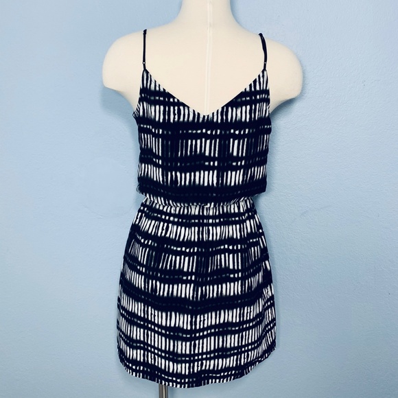 SOLD EUC Express Striped Mini Dress S - Picture 4 of 8